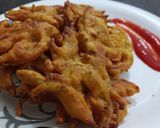 A picture of step 6 of Crispy Onion Pakoda Recipe.
