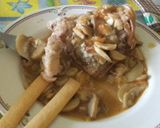 Foto del paso 7 de la receta: Pollo a la marengo (a mi estilo)