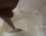 A picture of step 3 of Homemade mayonnaise.