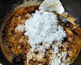Foto langkah ke 3 dari resep Dadar Gulung Polkadot.