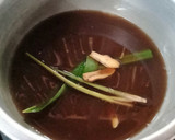 Foto langkah ke 3 dari resep Bubur SumSum Kuah Rempah.