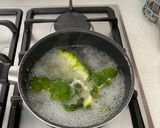 Foto del paso 1 de la receta: Torrejas de choclo con brócoli