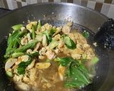 Foto langkah ke 3 dari resep Mie goreng hokkian.