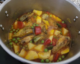 Foto del paso 5 de la receta: Patatas guisadas con pollo y verduras