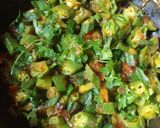 मसाला भेंडी (masala bhendi recipe in marathi) रेसिपी स्टेप 4 फोटो 