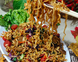 Foto langkah ke 6 dari resep Mie Goreng.