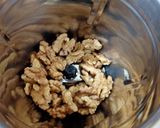 A picture of step 2 of Sesame and Walnut Ladoo.