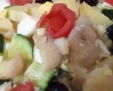 صورة لخطوة 2 من وصفة سلطة البطاطا 🥔🥒🍅