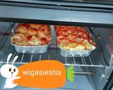 Foto langkah ke 5 dari resep Pastel Tutup with chicken bolognese sauce.