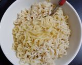 Foto langkah ke 3 dari resep Pizza mie.