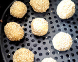 Foto del paso 2 de la receta: Mini bocados de queso con harina de almendras en Air Fryer