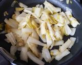 Une image de l'étape 2 de Minispizzas aux endives, chèvre, miel et thym.