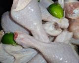 Foto langkah ke 1 dari resep Ayam Goreng Simple.