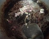 Foto langkah ke 3 dari resep Tumis teri,wortel dan buncis.