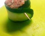 Foto del paso 2 de la receta: Calabacín relleno con salsa de tomate y especias