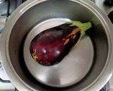 Foto del passaggio 1 della ricetta Polpette di melanzane in padella