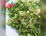 Foto langkah ke 4 dari resep Tumis Bunga Pepaya.