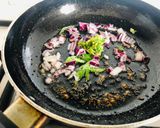 A picture of step 8 of Vegetables Oats Suji Paniyaram.