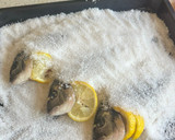Foto del paso 5 de la receta: Dorada a la sal