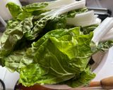 A picture of step 4 of Instant Pot Chicken Tinola.