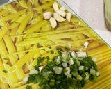 صورة لخطوة 1 من وصفة شوربة إيطاليه