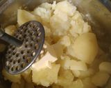 Foto del paso 1 de la receta: Papas fritas "Caritas felices"