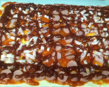 Foto del paso 2 de la receta: Pizza barbacoa con salchichas
