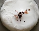 Une image de l'étape 5 de Mousse au chocolat vegan et sans sucre ajouté.