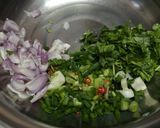 A picture of step 1 of Spicy Fresh Naem Salad.