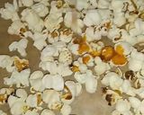 Une image de l'étape 3 de Pop Corn 🍿🍿 à la sauce caramel.