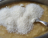 Foto del paso 1 de la receta: Budín de bananas, yogur y coco marmolado