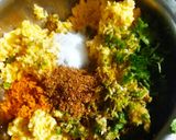 चना दाल भजिया और धनिया लहसुन की चटनी (chana dal bhajiya aur lehsun ki chutney recipe in Hindi) रेसिपी चरण 3 फोटो