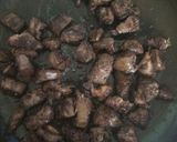A picture of step 3 of Liver coated with breadcrumbs.