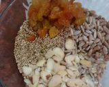 Foto del paso 1 de la receta: Ensalada de col y semillas