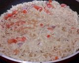 Foto langkah ke 4 dari resep Kornet mie telur.