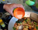 Foto langkah ke 6 dari resep Sapo Tahu Ayam.