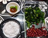 A picture of step 1 of Curry Leaves or Karuveppilai Chutney.