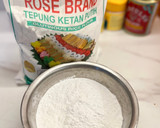 Foto langkah ke 2 dari resep Chocolate Mochi Ice Cream.