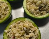 Foto del paso 2 de la receta: Zapallitos Rellenos Con Arroz y Queso / Receta Vegetariana