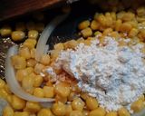 Foto langkah ke 3 dari resep Corn cream soup.