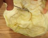 A picture of step 1 of Japanese Cabbage Rolls ロールキャベツ.