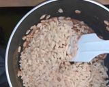 Une image de l'étape 2 de Barres rices krispies aux mars😋.