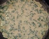 Foto del paso 5 de la receta: Tortilla finita de cebolla de verdeo, tipo panqueque