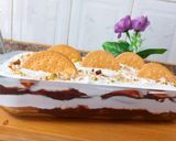 A picture of step 7 of Marie Biscuit Delight.