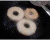 A picture of step 6 of Chocolate Doughnut (Donuts).