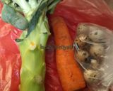 Foto langkah ke 1 dari resep Sayur bening telor puyuh.