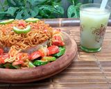 Foto langkah ke 3 dari resep Mie instan ultah (ala aku).