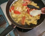 Foto langkah ke 3 dari resep Telur Tomat sat set ala chef Rudy.