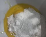 عکس مرحله 1 از دستور شیرینی پفکی گردویی با عطر هل