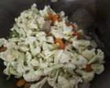 Foto langkah ke 6 dari resep Cah Sawi bakso.
